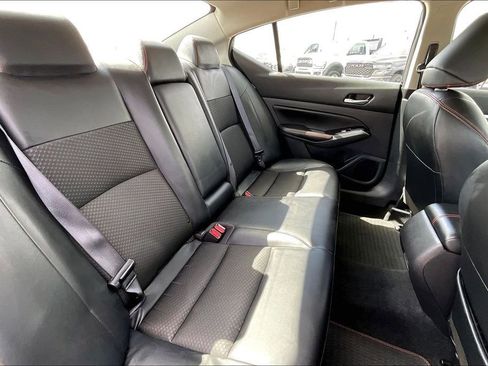 Used 2024 Nissan Altima 2.5 SR FWD image 22