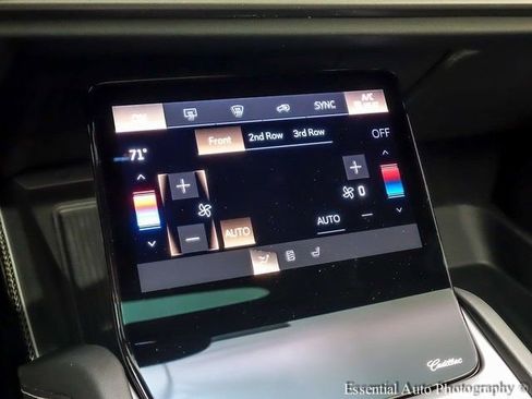 New 2026 Cadillac Vistiq Luxury w/ LPO, Floor Liner Package image 20