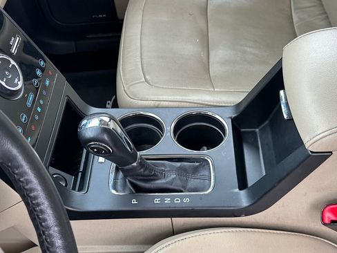 Used 2018 Ford Flex Limited w/ Equipment Group 301A image 18