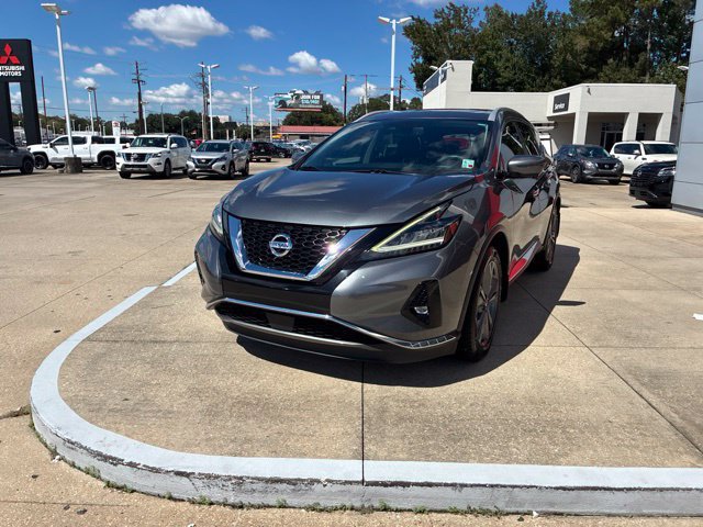 Used 2020 Nissan Murano Platinum w/ Cargo Package FWD image 3