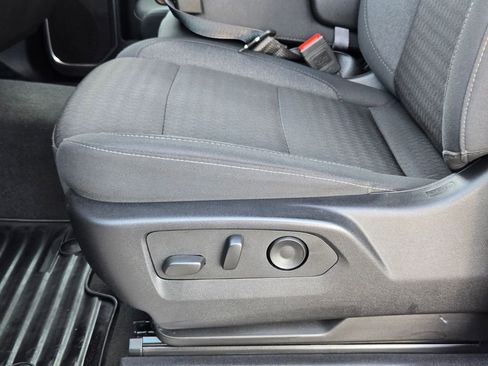 Used 2025 Chevrolet Silverado 1500 LT image 25