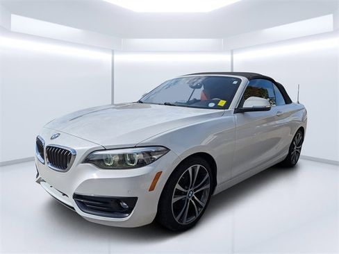 Used 2019 BMW 230i Convertible w/ Convenience Package image 7