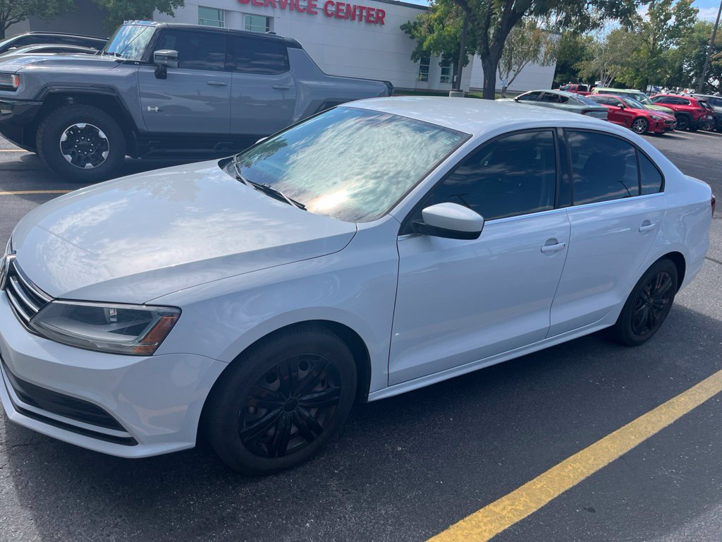 Used 2017 Volkswagen Jetta S FWD image 2