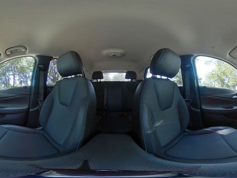Used 2025 Buick Encore GX Preferred FWD image 41