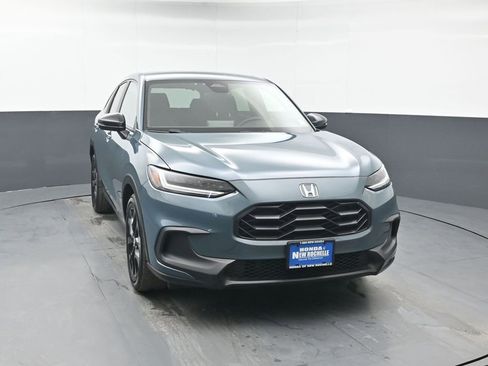 Certified 2023 Honda HR-V Sport image 11