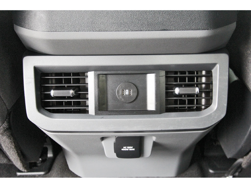 Used 2025 Ford F250 XLT w/ FX4 Off-Road Package AWD/4WD image 14