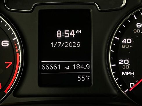 Used 2018 Audi Q3 2.0T Premium w/ Convenience Package image 14