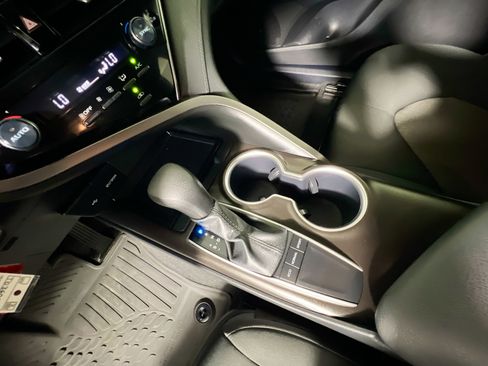 Used 2024 Toyota Camry LE image 25