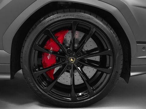 Used 2024 Lamborghini Urus S AWD/4WD image 11