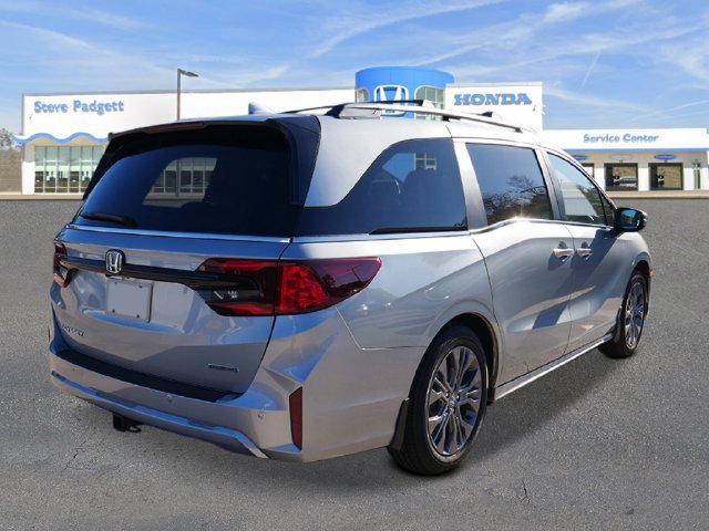 New 2026 Honda Odyssey Touring image 5