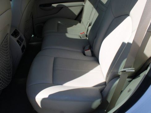 Used 2015 Cadillac SRX Premium w/ Driver Assist Package image 12