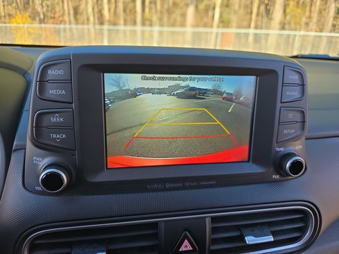 Used 2019 Hyundai Kona Limited image 26