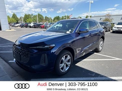 Used 2025 Audi Q5 Premium w/ Convenience Package AWD/4WD image 1