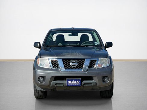Used 2017 Nissan Frontier SV w/ SV Value Truck Package image 2