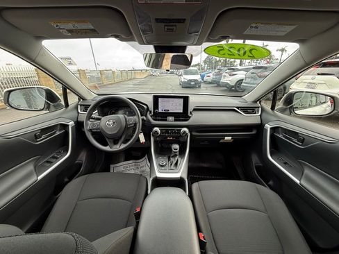 Used 2025 Toyota RAV4 LE image 15