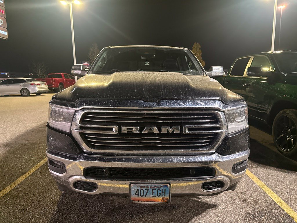 Used 2023 RAM 1500 Laramie AWD/4WD image 3