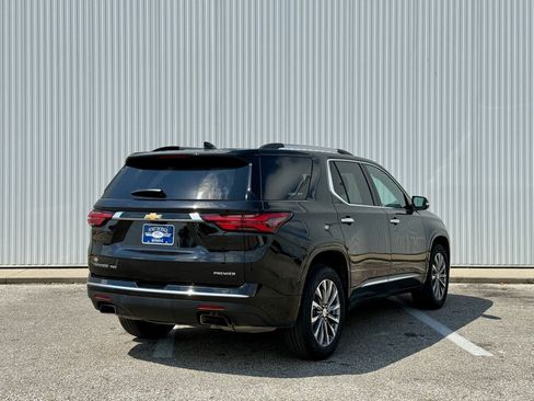 Used 2023 Chevrolet Traverse Premier image 5
