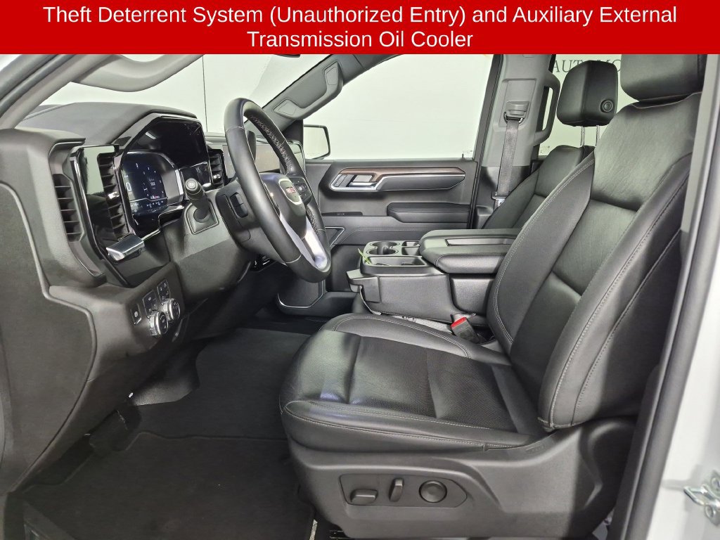 Used 2025 GMC Sierra 1500 SLT AWD/4WD image 16