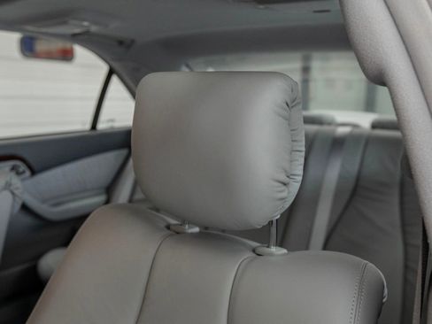 Used 2002 Mercedes-Benz S 500 image 24