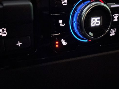 New 2026 GMC Sierra 2500 SLT w/ SLT Premium Package image 10