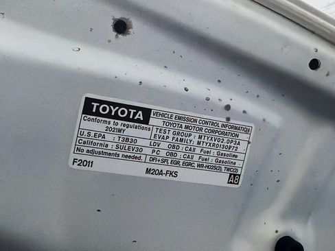 Used 2021 Toyota Corolla SE FWD image 16