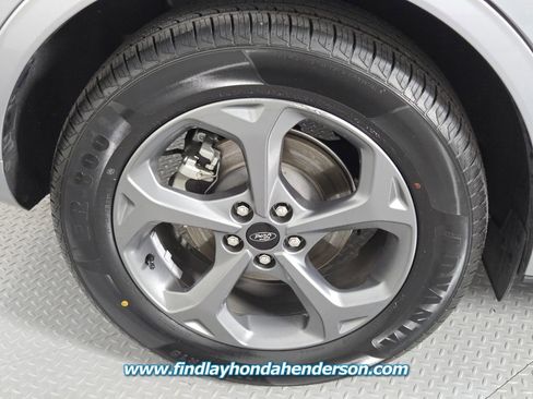 Used 2023 Ford Escape ST-Line w/ Equipment Group 301A image 11