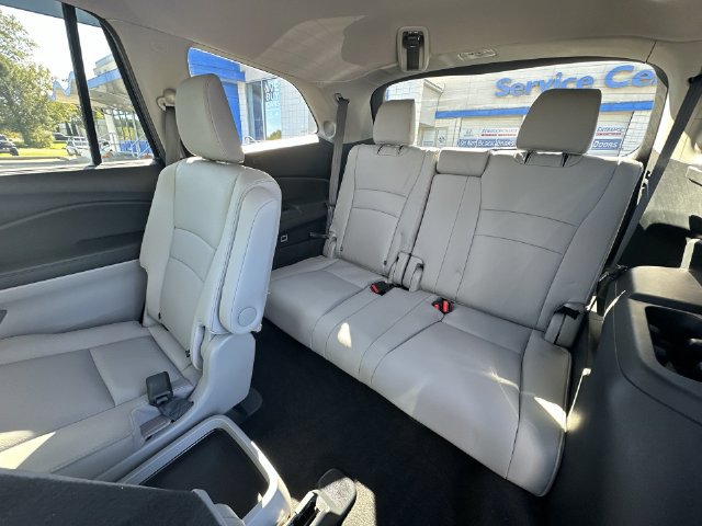 Used 2022 Honda Pilot Touring image 29