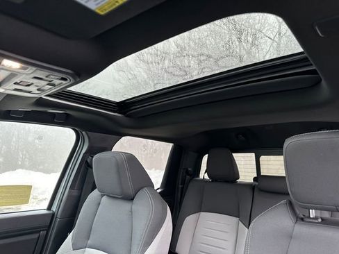 Certified 2025 Toyota Tacoma TRD Off-Road w/ TRD Off Road Upgrade Package image 43