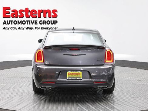 Used 2023 Chrysler 300 S RWD image 6