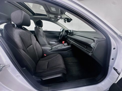 Used 2023 Honda Accord EX image 30