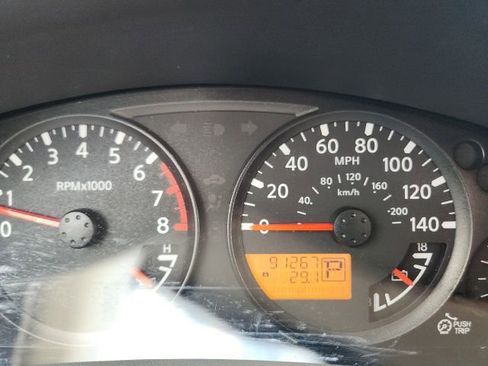 Used 2019 Nissan Frontier SV image 30