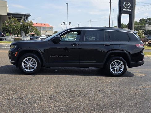 Used 2024 Jeep Grand Cherokee L Laredo RWD image 8