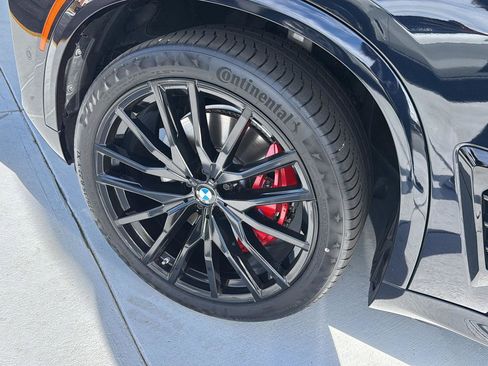 Certified 2024 BMW X5 xDrive40i w/ M Sport Package image 32