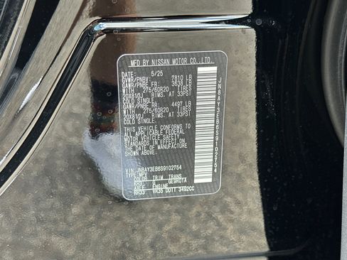 New 2025 Nissan Armada Platinum image 35