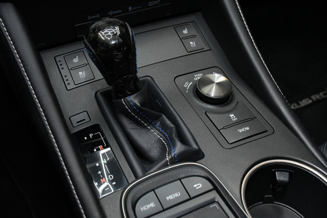Used 2015 Lexus RC F w/ Premium Package RWD image 32