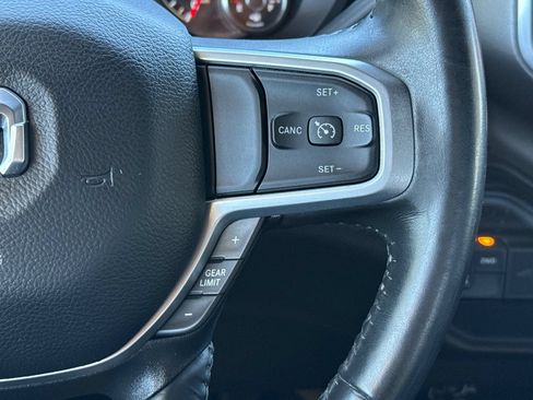 Used 2024 RAM 2500 Big Horn AWD/4WD image 35