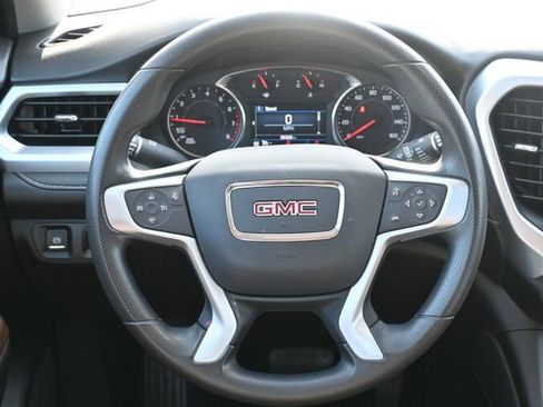 Used 2023 GMC Acadia SLE w/ Driver Convenience Package image 14