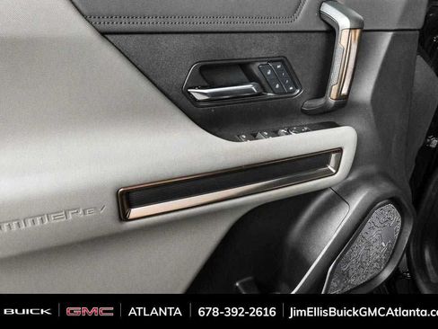 New 2025 GMC Hummer EV 3X w/ LPO, Illumination Package AWD/4WD image 5