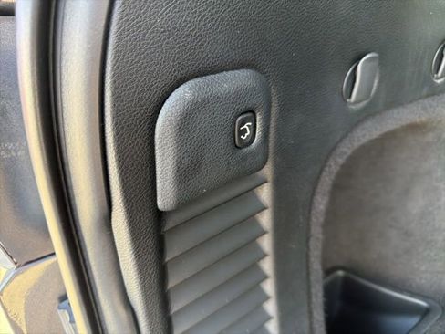 Used 2020 Jeep Grand Cherokee Limited w/ Premium Lighting Group image 15