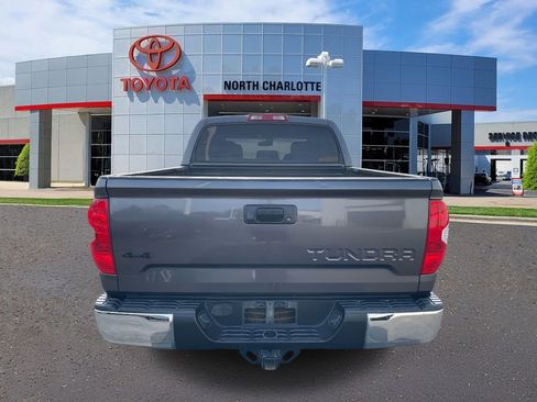 Used 2016 Toyota Tundra SR5 w/ SR5 Upgrade Package image 9
