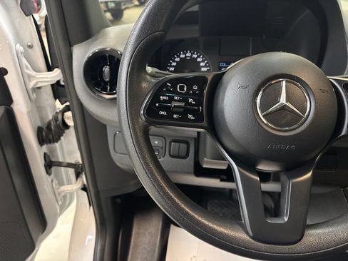 Used 2019 Mercedes-Benz Sprinter 4x4 144 image 14