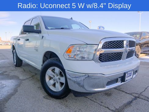 Used 2023 RAM 1500 Classic SLT w/ Electronics Group image 12