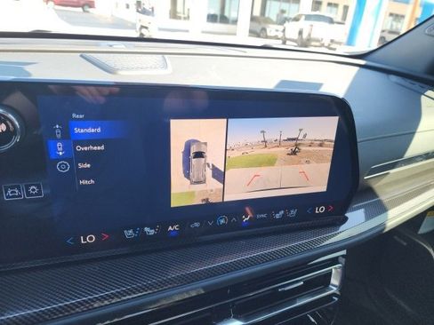 New 2026 Chevrolet Traverse High Country w/ LPO, Floor Liner Package image 31