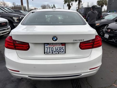 Used 2013 BMW 328i Sedan image 3