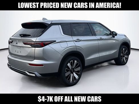 New 2026 Mitsubishi Outlander SE FWD image 7