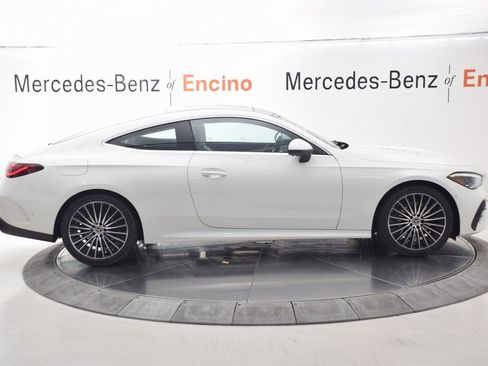 New 2026 Mercedes-Benz CLE 300 4MATIC Coupe image 7