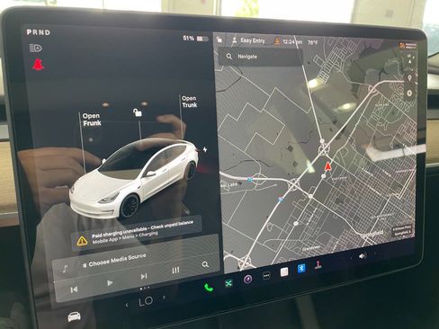 Used 2022 Tesla Model 3 image 32
