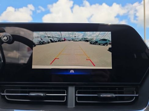 New 2026 Chevrolet Trax ACTIV w/ Driver Confidence Package FWD image 22