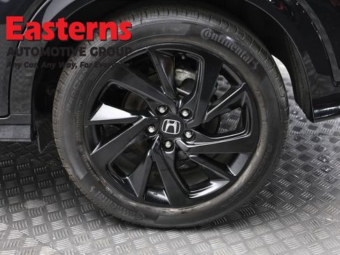 Used 2022 Honda HR-V Sport image 8