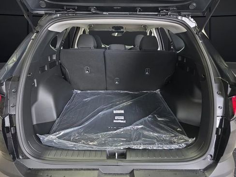 New 2026 Hyundai Tucson SE image 12